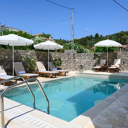 Casa Dell Amore Petrití Екстериор снимка