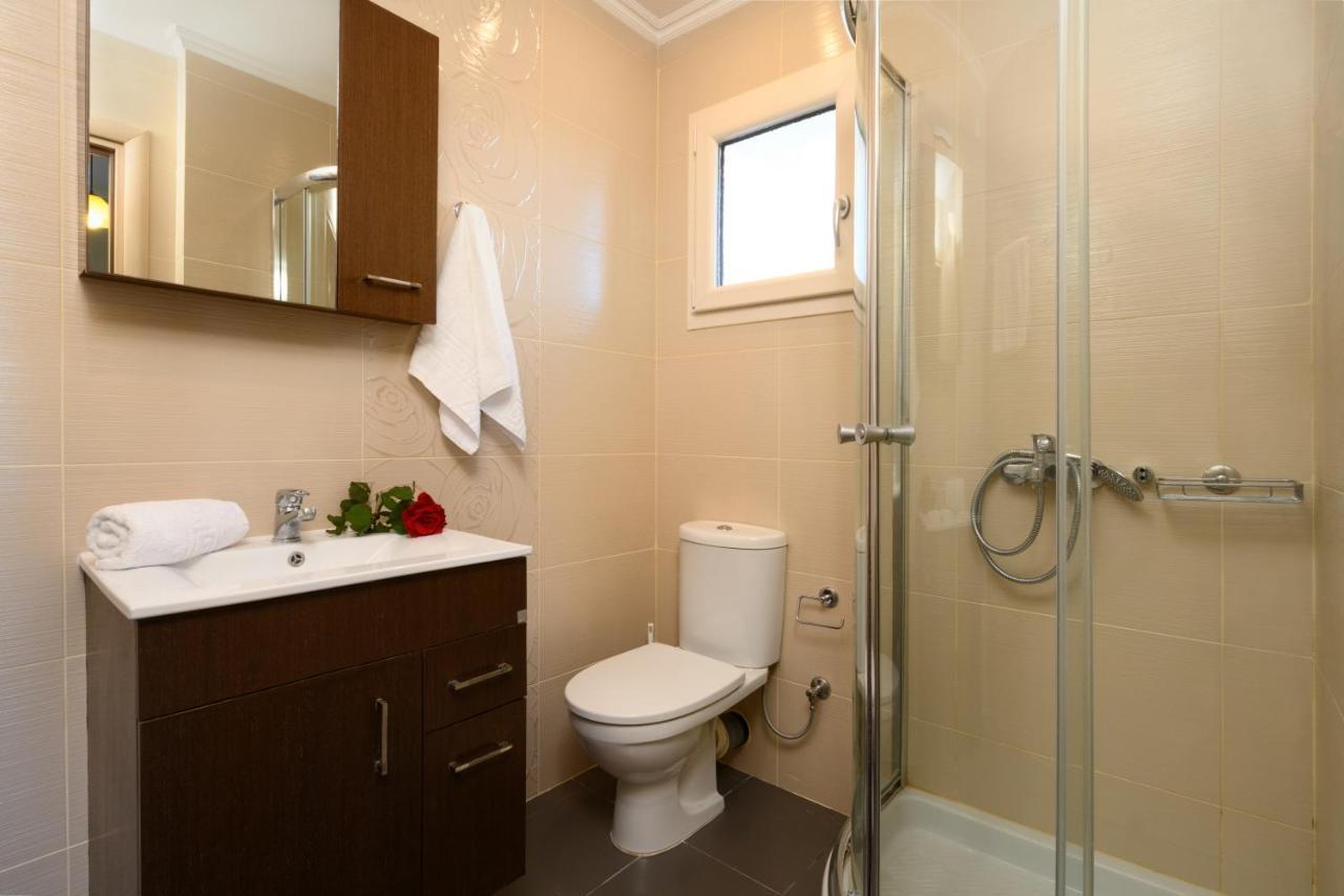 Casa Dell Amore Petrití Екстериор снимка