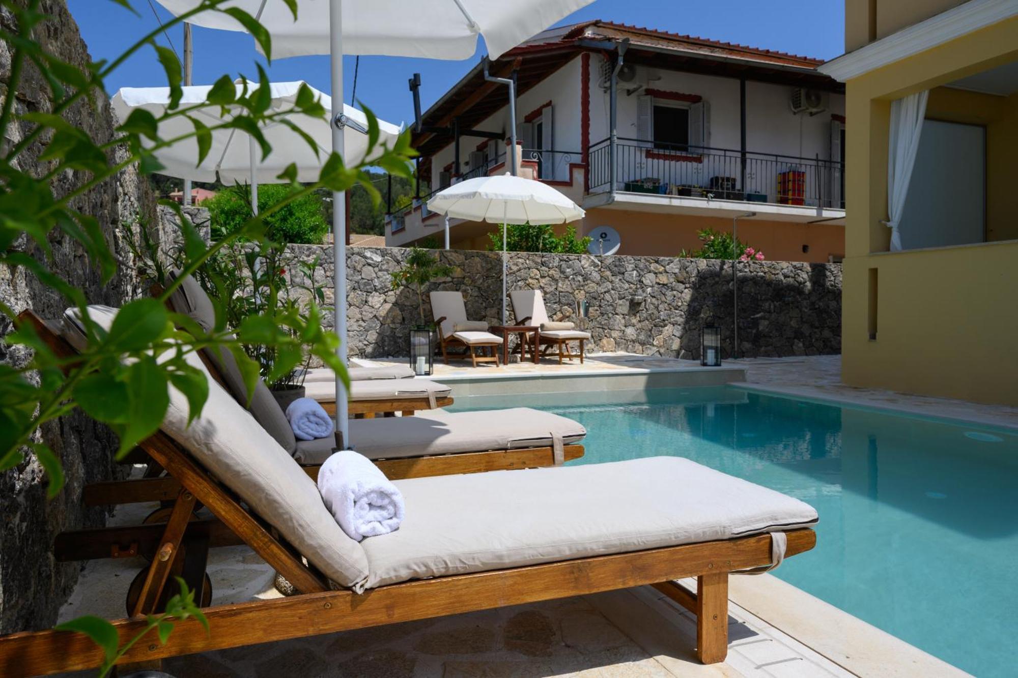 Casa Dell Amore Petrití Екстериор снимка