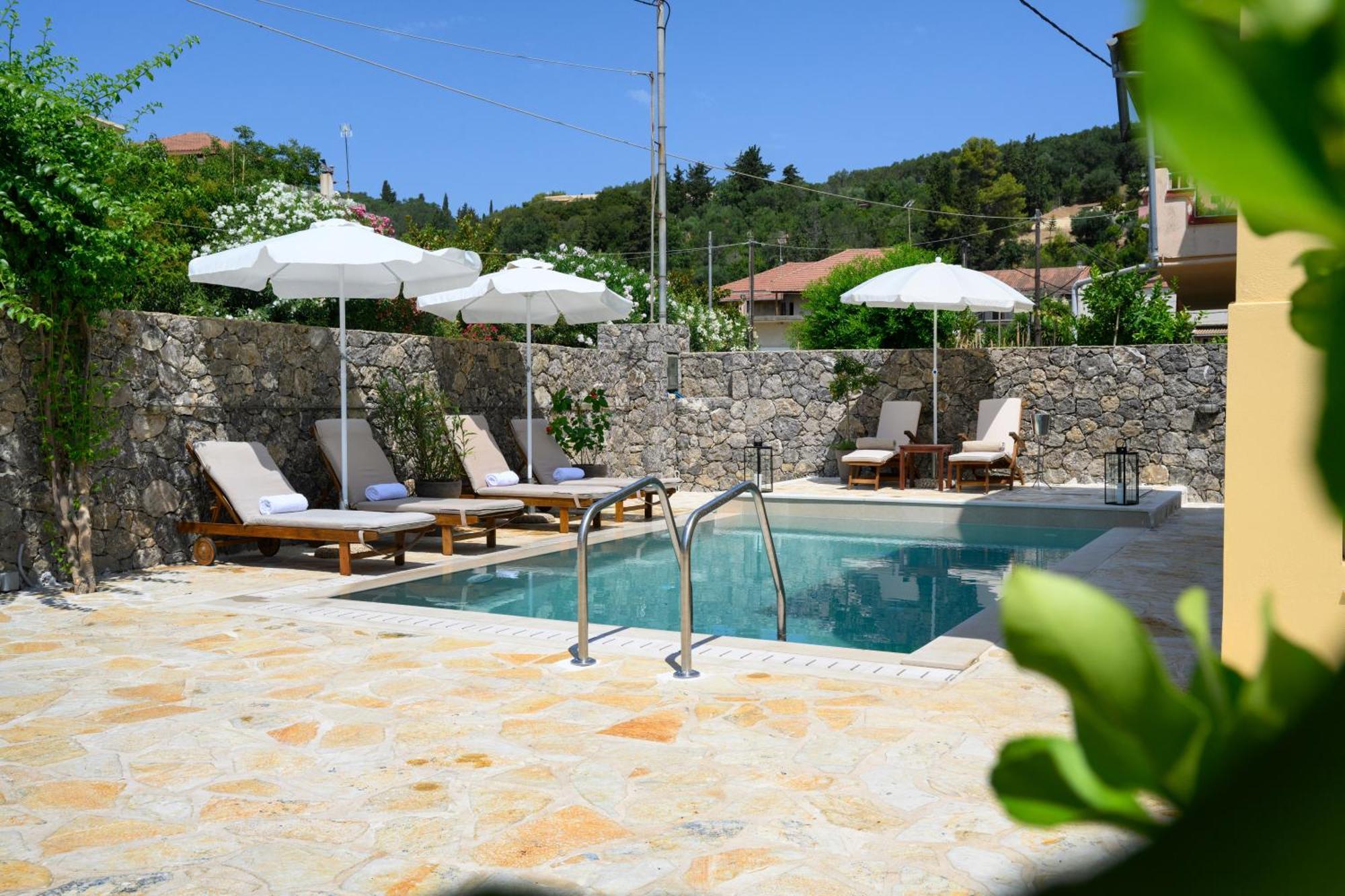 Casa Dell Amore Petrití Екстериор снимка
